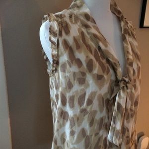 LOFT sleeveless blouse